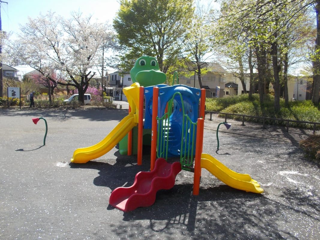 東京都青梅市大井戸公園複合遊具