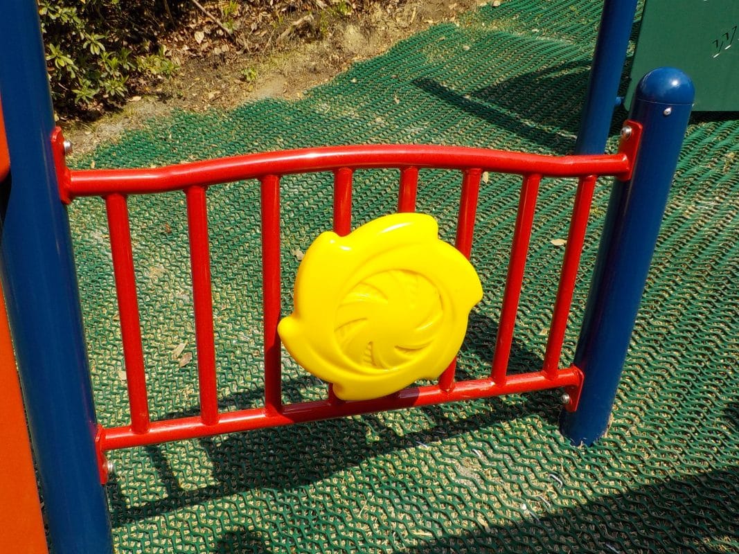 神奈川県横浜市堀口第三公園幼児向け複合遊具