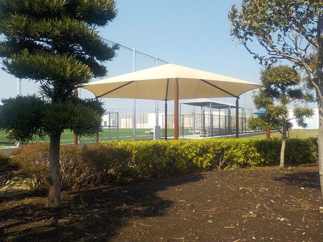 東京都大田区森ヶ崎公園　六角形GTシェード