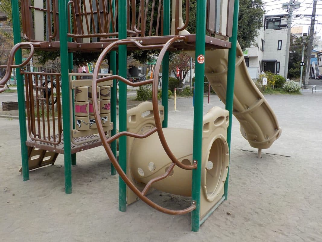 神奈川県相模原市ﾌﾟﾗｻﾞｼﾃｨ相模大野公園複合遊具