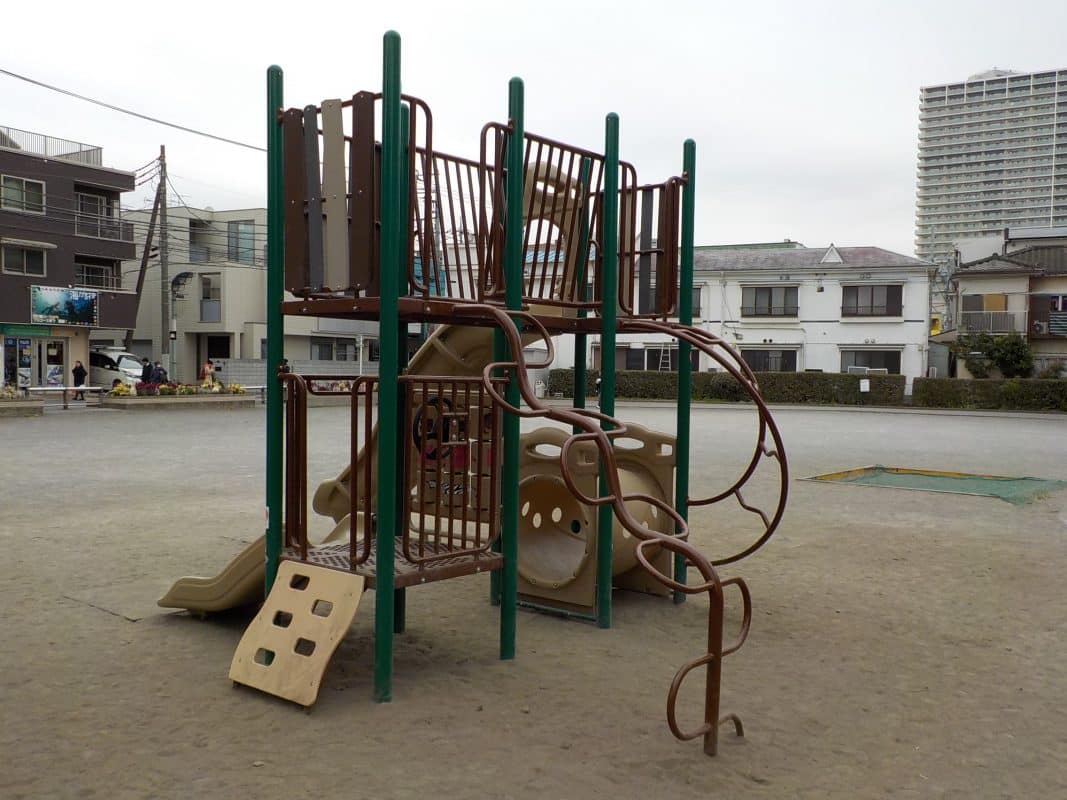 神奈川県相模原市ﾌﾟﾗｻﾞｼﾃｨ相模大野公園複合遊具