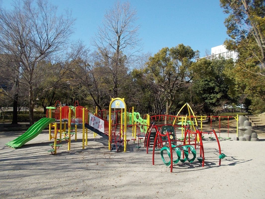 埼玉県熊谷市中央公園パワースケープ複合遊具