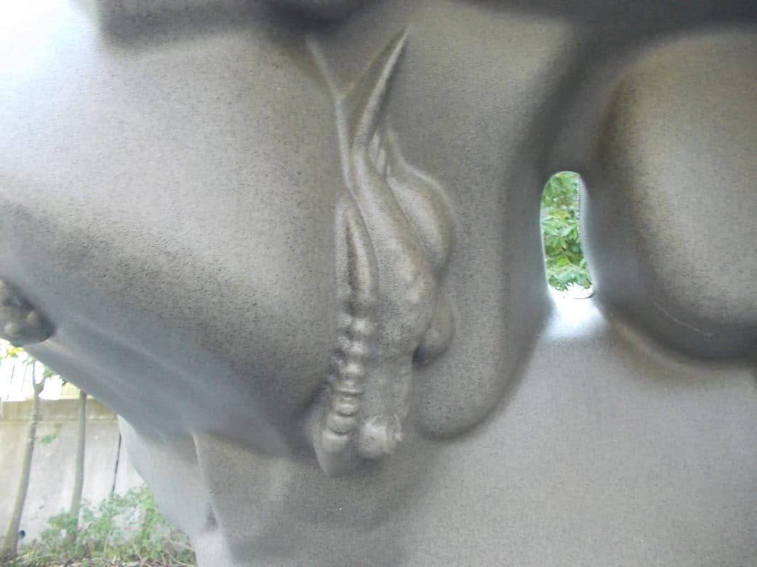 神奈川県川崎市東百合丘１丁目公園複合遊具と健康器具