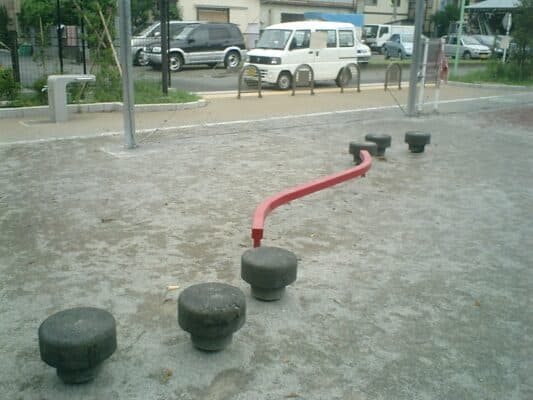 　カーブバランスビーム